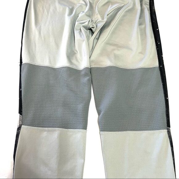 Star Wars Death Star Leggings Black and Gray Athletic Size XL Rare Print - Picture 8 of 11